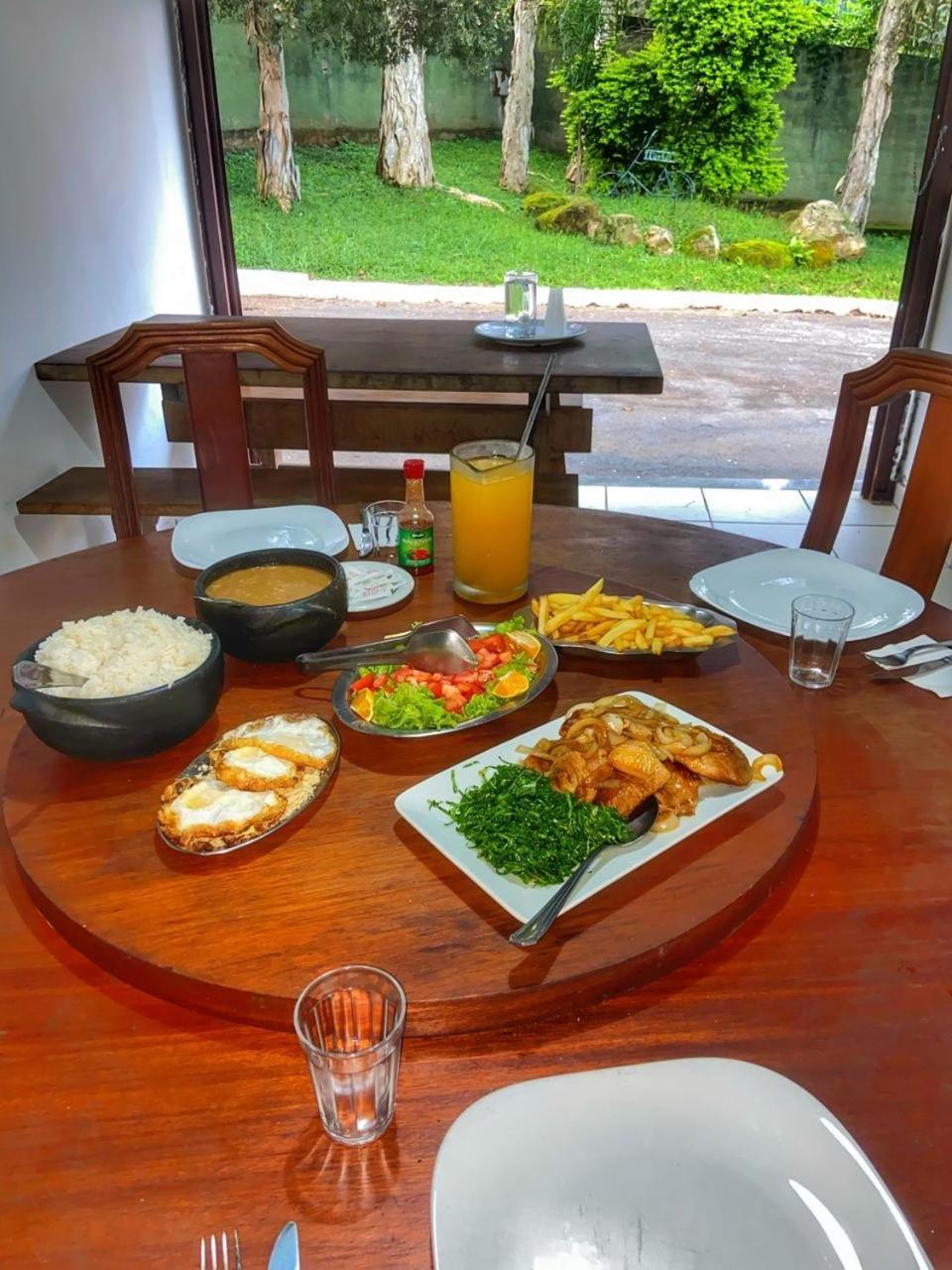 Villa Do Lago Poços de Caldas Eksteriør billede
